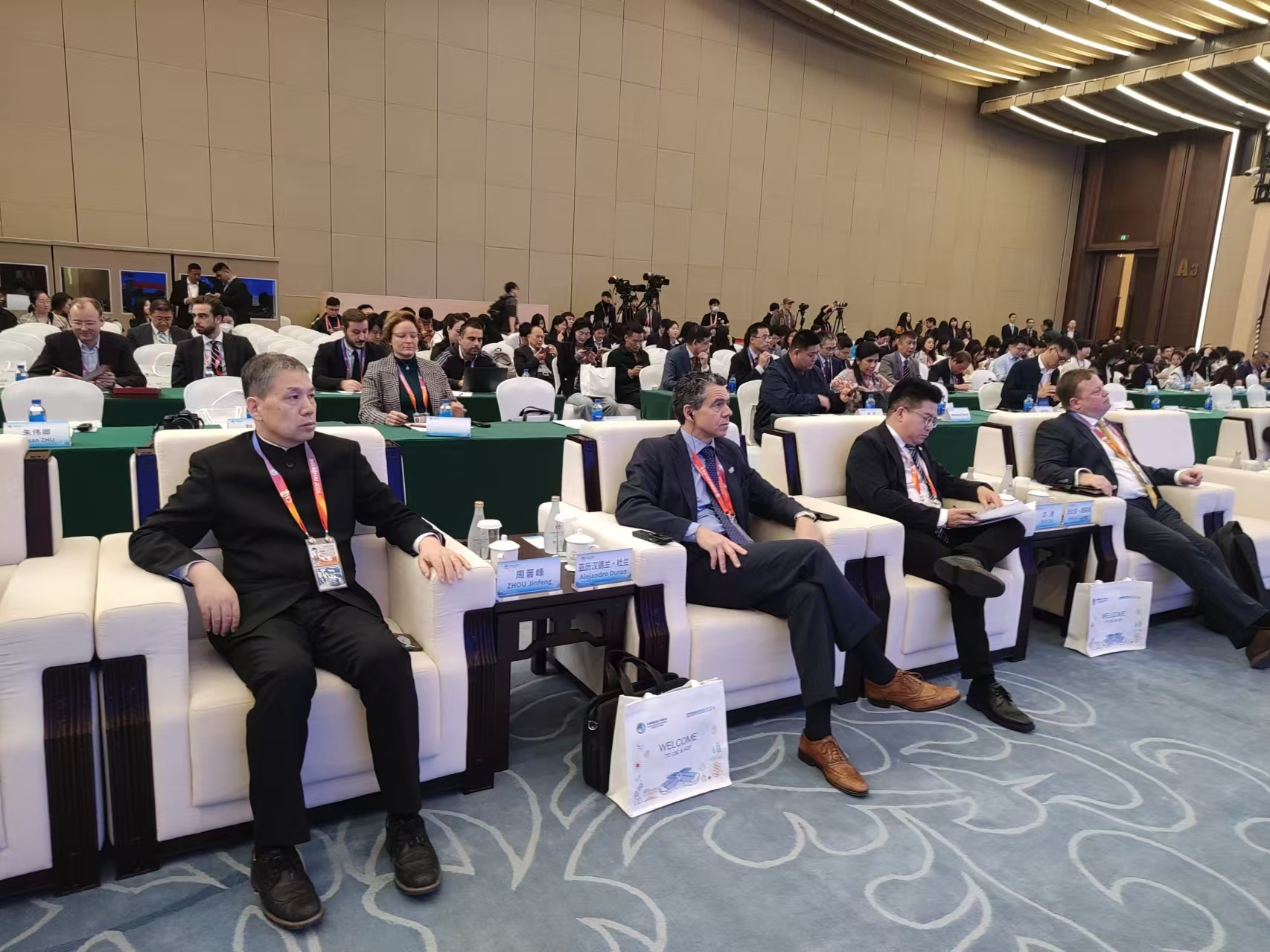 f99d11df177ed2fbc5c242d54f38305.jpg f99d11df177ed2fbc5c242d54f38305.jpg